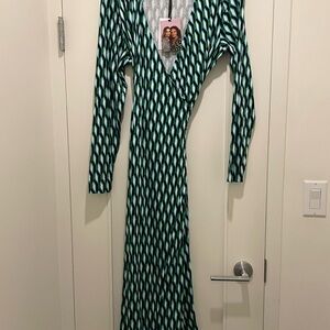 Diane Von Furstenberg for Target Teal and Black Geometric wrap Dress NWT